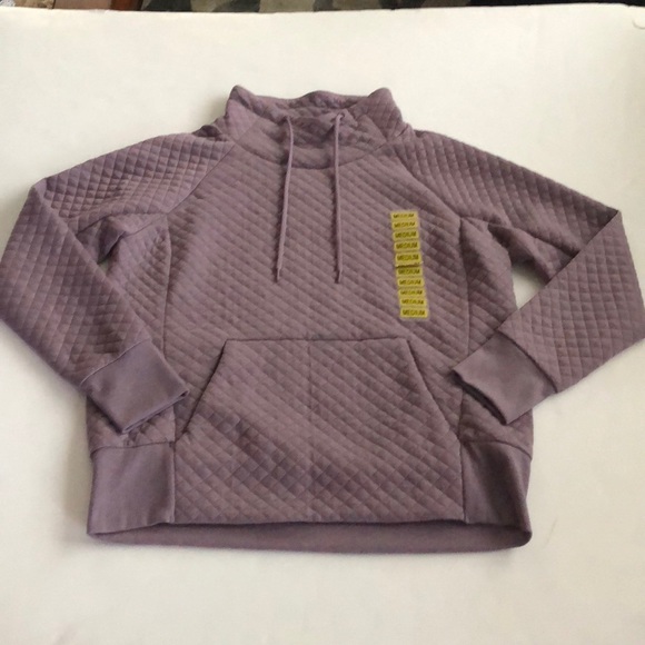 Green Tea Ouilt Pullover Top - Picture 9 of 10